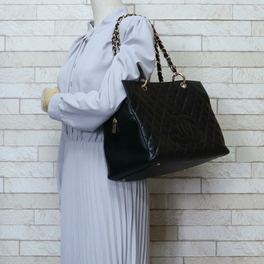 Pre-Owned  Caviar Chain Tote Shoulder Bag Skin Black Women's (Good)