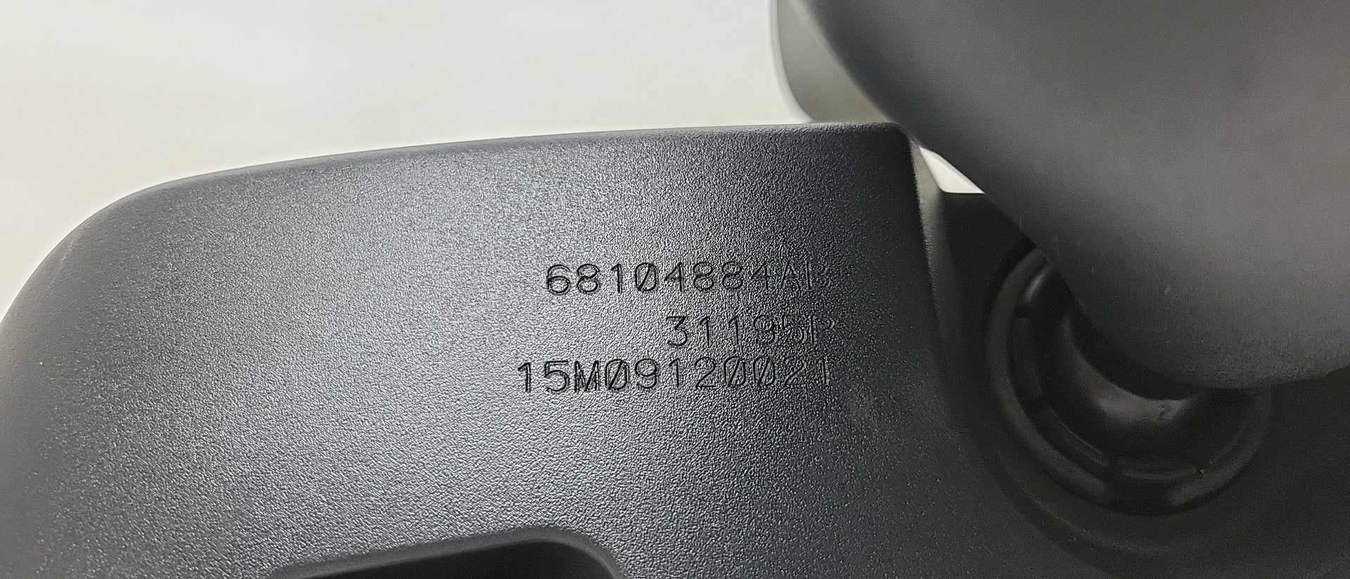 Pre-Owned 16 2016 Dodge Ram 1500 Interior Rear View Mirror  (Good)