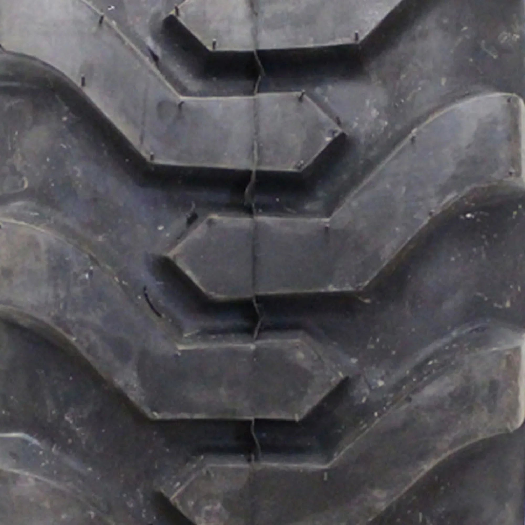 Carlstar Trac Chief 10.00-16.5 130A2  Industrial Tire