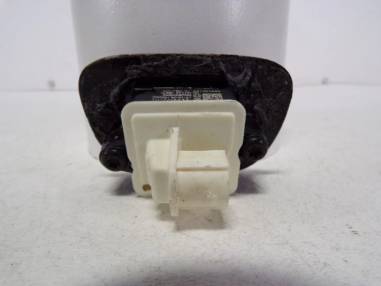 Pre-Owned 14-18 Jeep Cherokee Rear View Backup Camera   (Good)