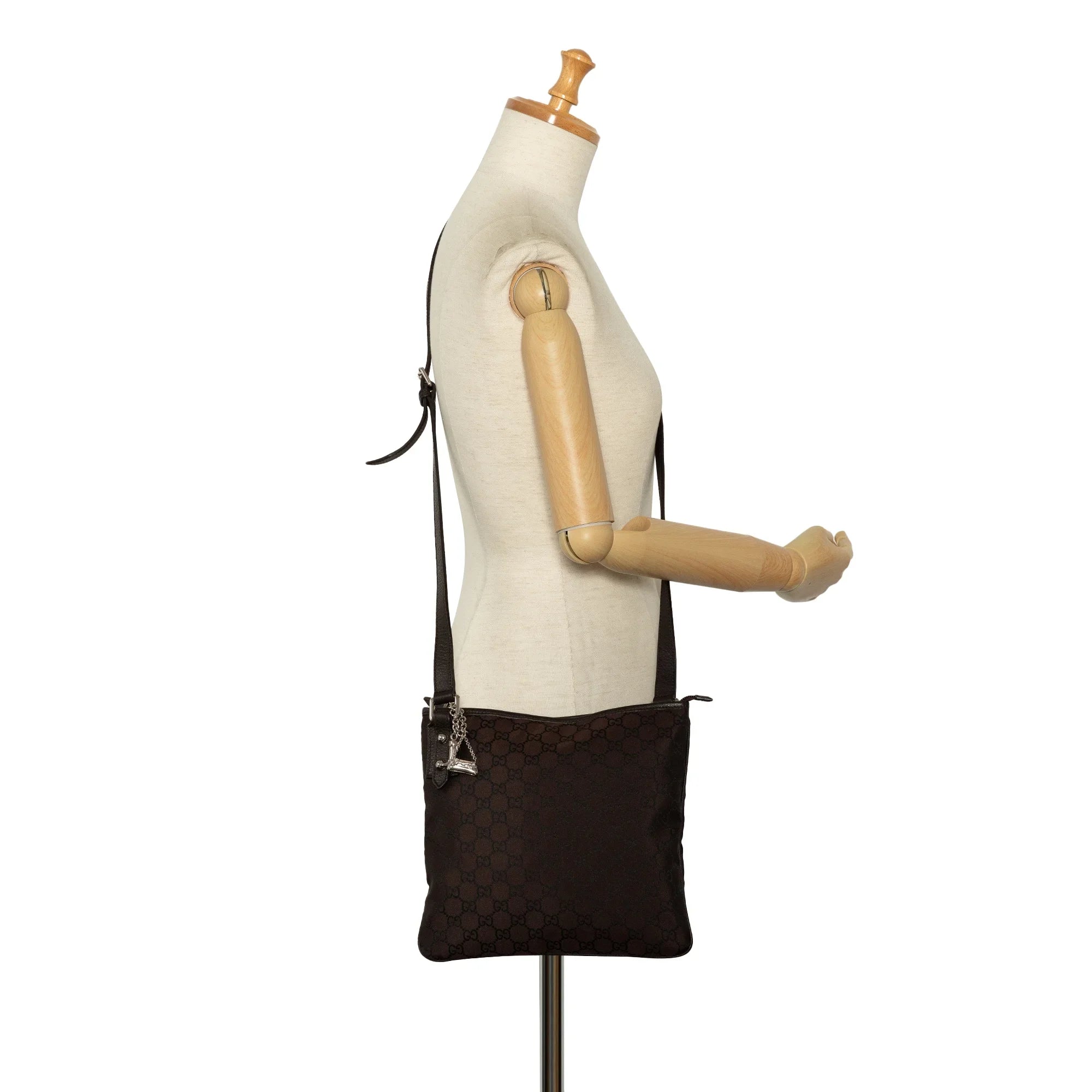 Pre-Owned Authenticated Gucci  Jolicoeur Crossbody Nylon Fabric Brown Crossbody Bag Unisex (Good)