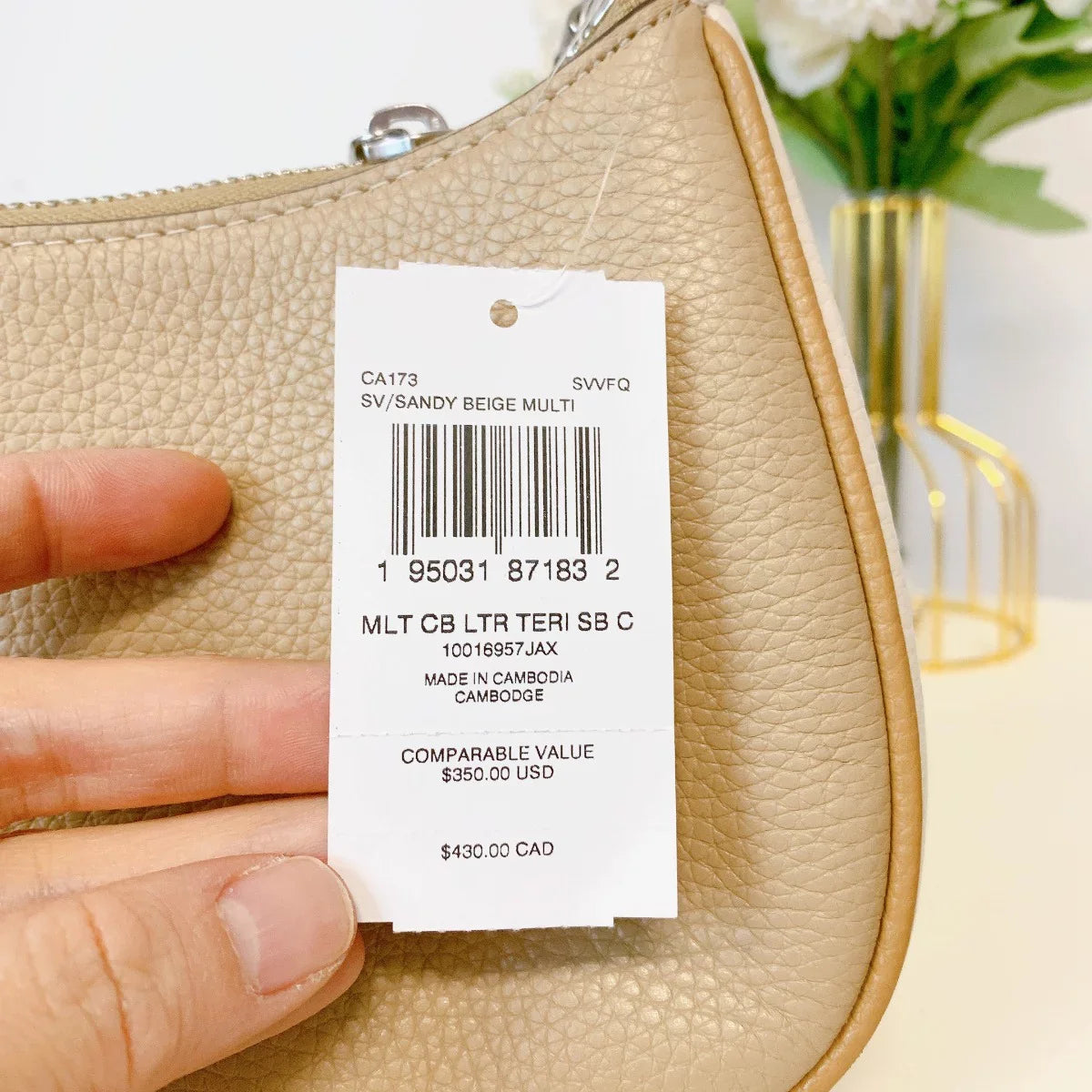 Coach  Teri Shoulder Bag In Colorblock  Silver Sandy Beige Multi