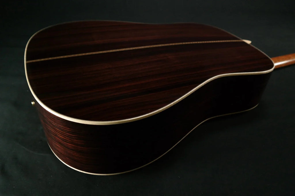Martin Guitar -28E Modern Deluxe Acoustic-Electric Guitar with Hardshell Gig Case, Sitka Spruce and East Indian Rosewood Construction, -14 Fret and Vintage Deluxe Neck Shape 109