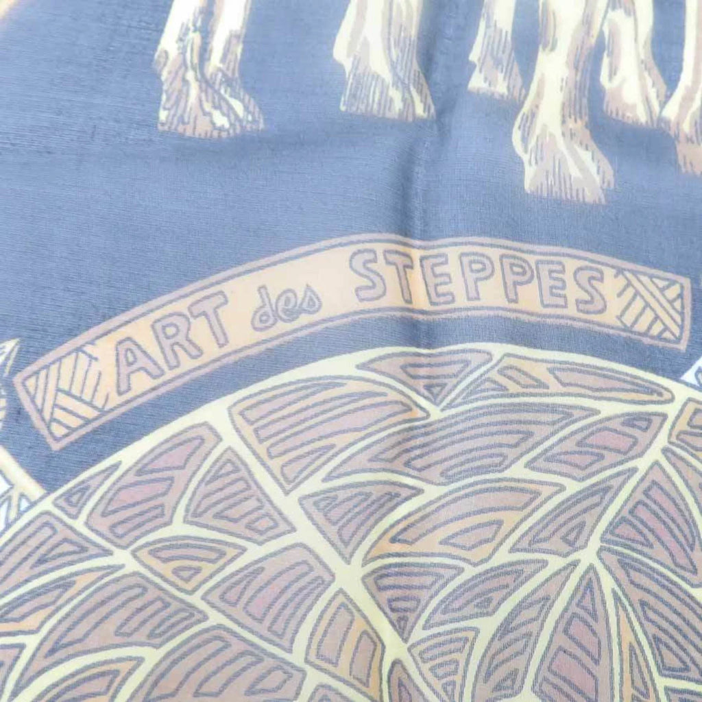 Pre-Owned Hermes  Scarf  des  Step Art/Estimated Silk Black x Multicolor Unisex (Good)
