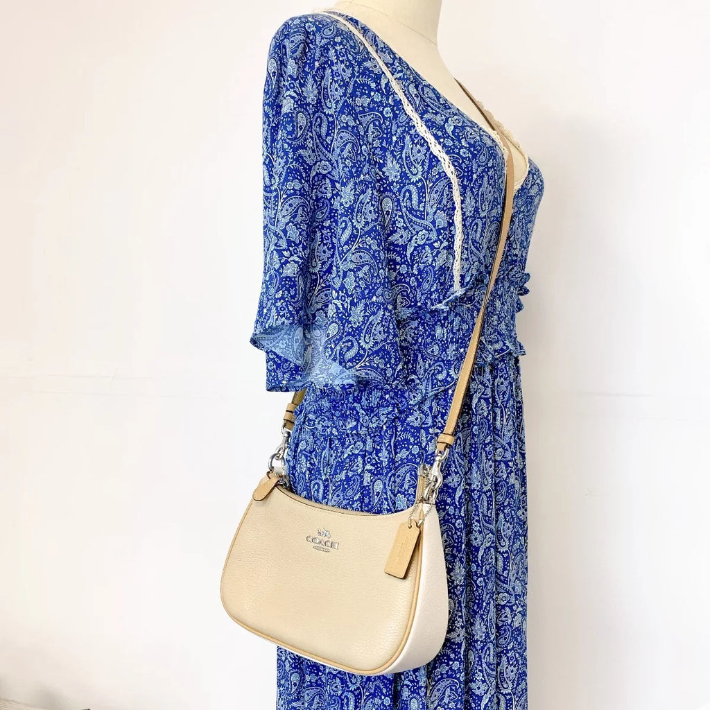 Coach  Teri Shoulder Bag In Colorblock  Silver Sandy Beige Multi