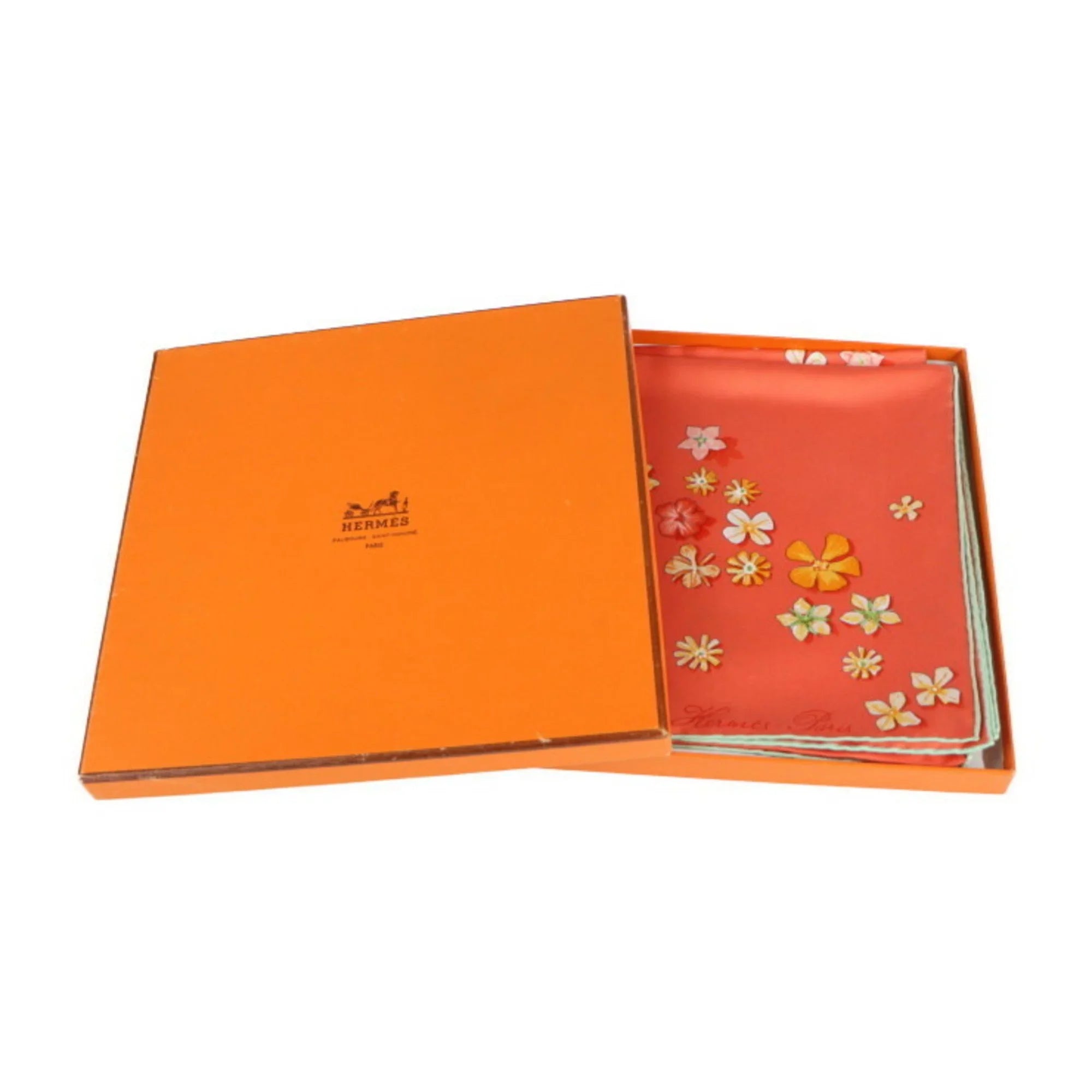 Pre-Owned  Hermes   Carre 90 scarf silk  pink series multicolor (Like New)