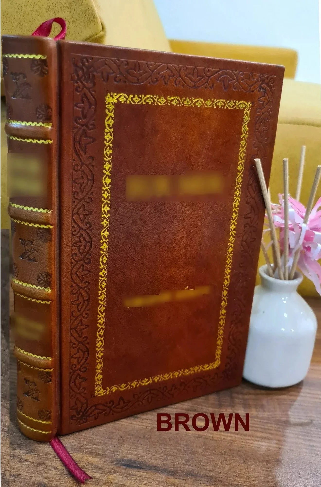 treatise on the art of brewing : exhibiting the London practice of brewing porter, brown, stout, ale, table beer and various other kinds of malt liquors / [Premium Leather Bound]