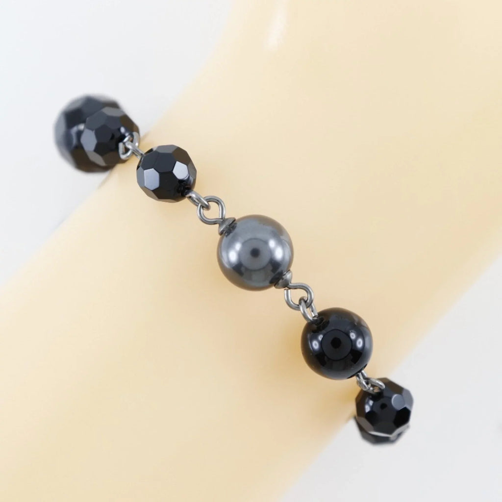 Pre-Owned  Chanel Coco Mark Bracelet Metal x Fake Pearl Plastic Silver/Black 09V Women's (Good)