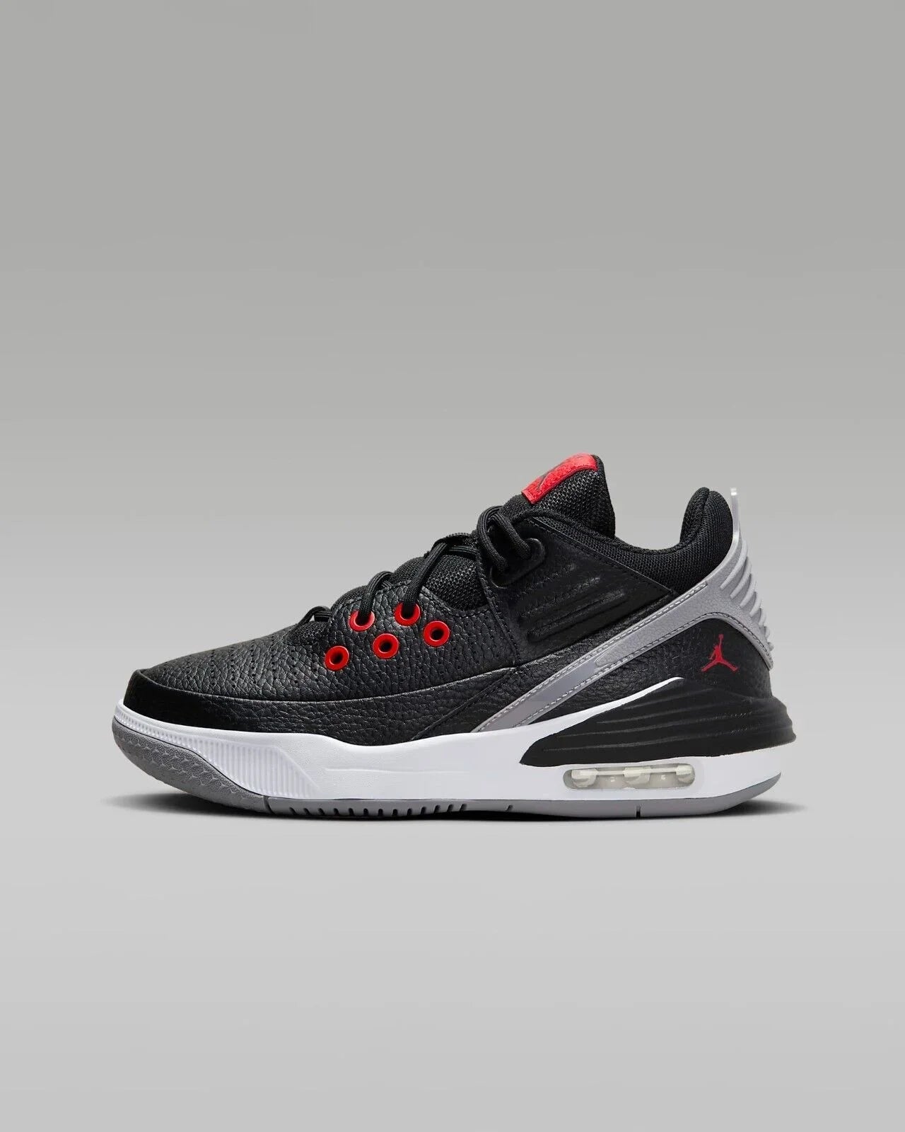 Air Jordan Max Aura 5 -061 Older Kids Black/White Basketball Shoes  (7Y)