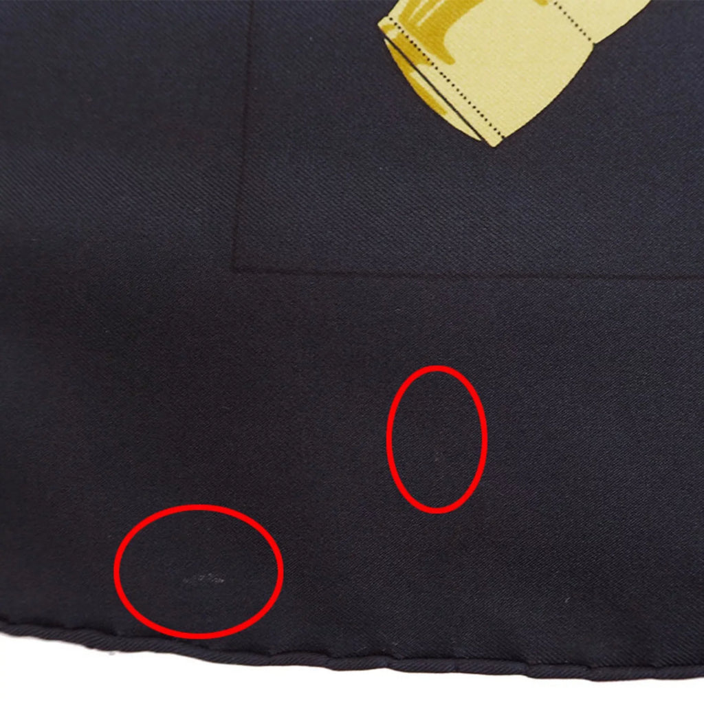 Pre-Owned  Hermes Carre 90 Eperon d'or Golden Spur Pellier Black x Yellow .d'ORiGNY Scarf Muffler (Good)