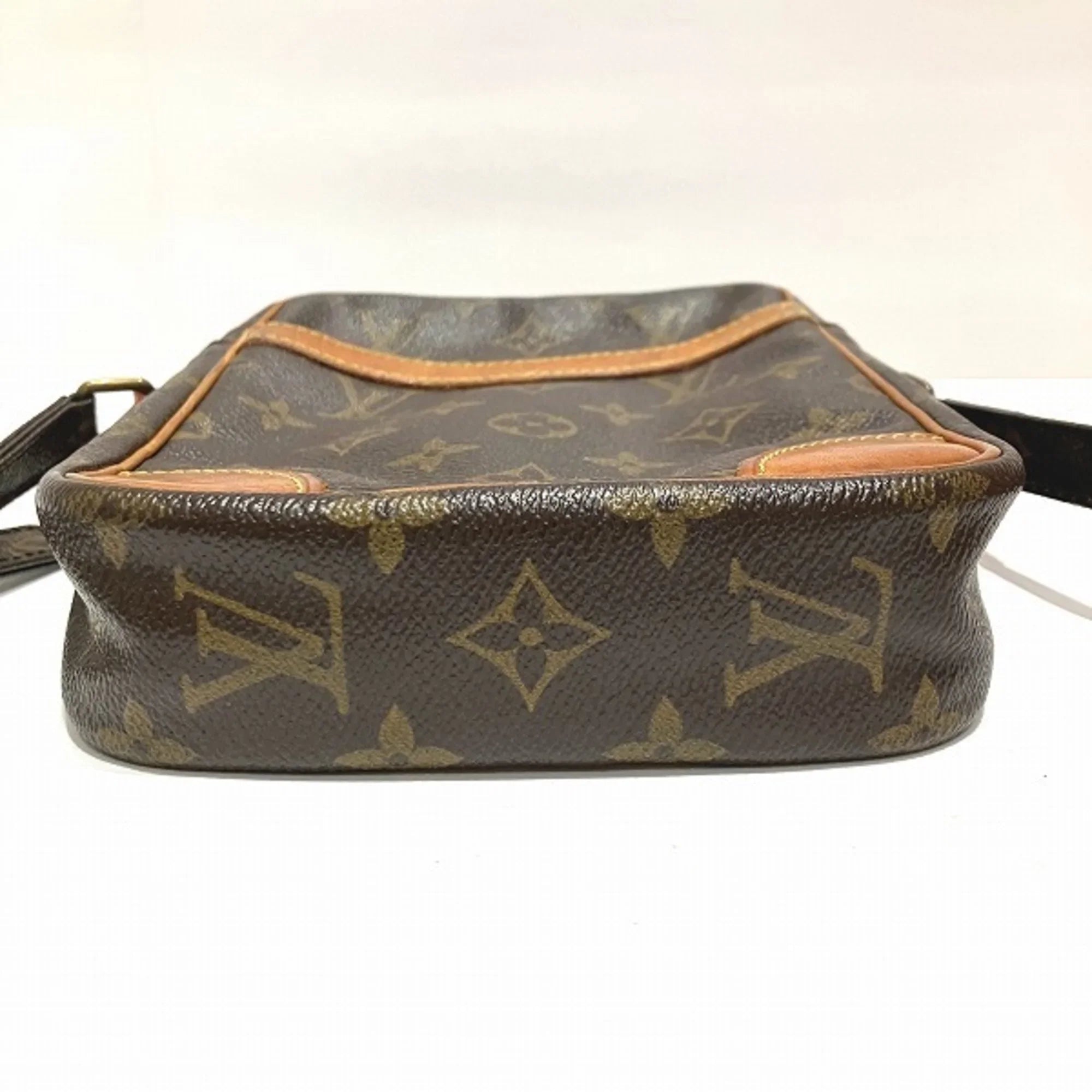 Pre-Owned Louis Vuitton Monogram Danube  Bag Shoulder Women (Good)