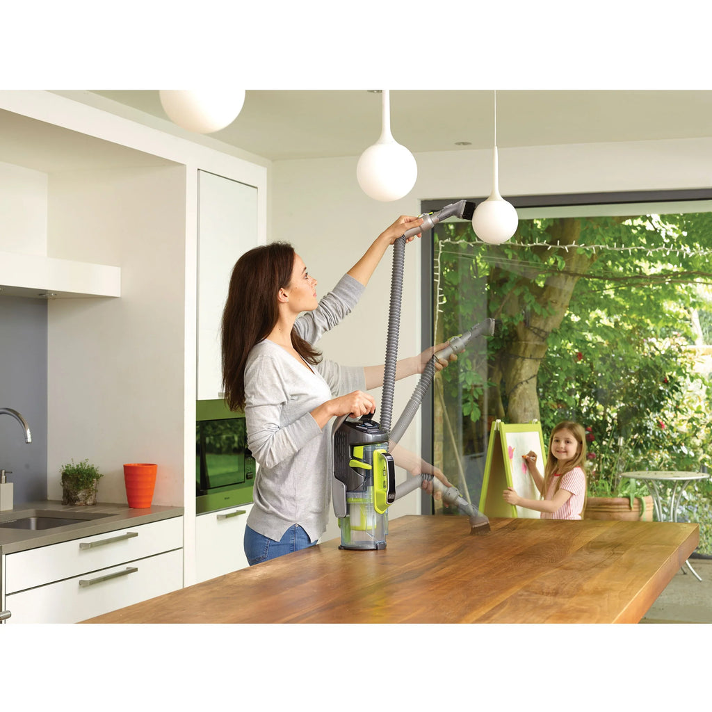 Black & Decker  Cordless 2in1 Anti-Allergen Vacuum