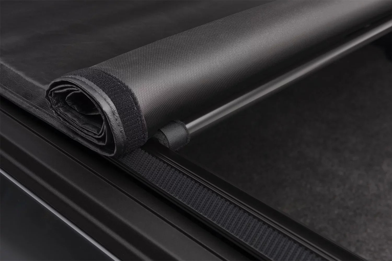 Truxedo Truxport Soft Roll Up Truck Bed Tonneau Cover | 278601 | Compatible with 2004-2008 Ford -150 8' Bed (96")