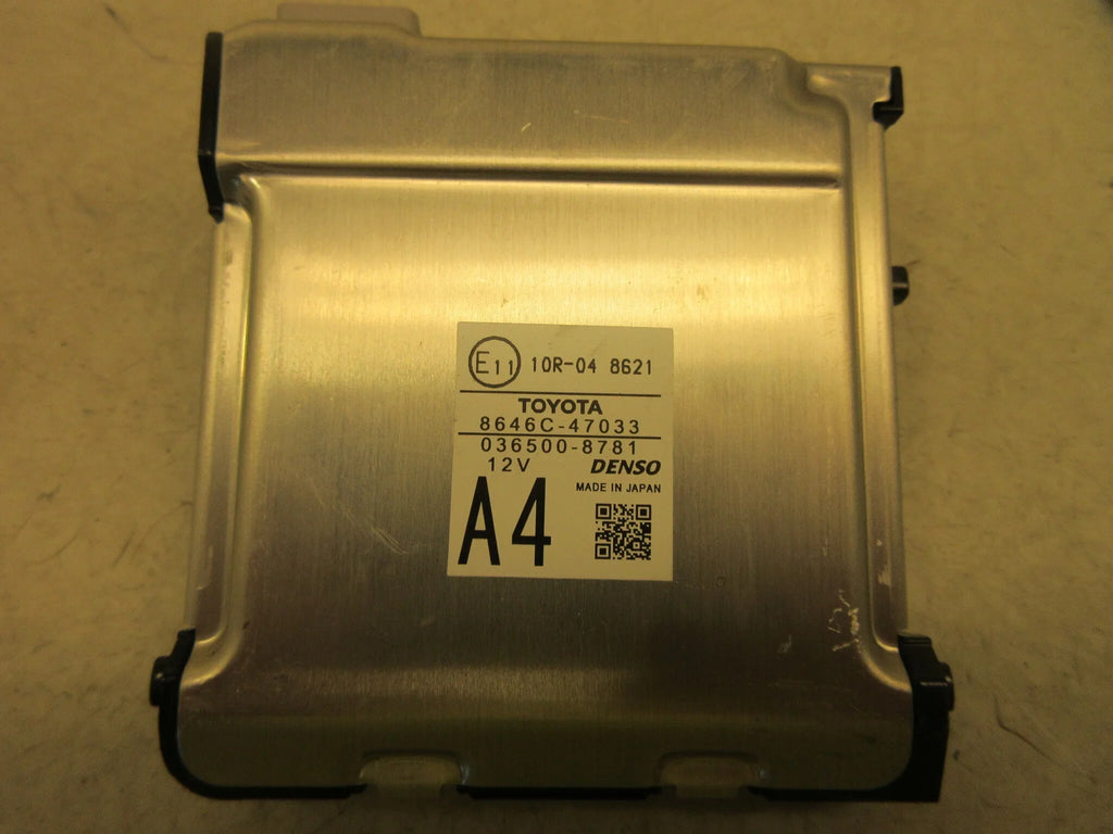 Pre-Owned 17-20 Toyota Prius Windshield Mounted Lane Departure Warning Camera   (Good)