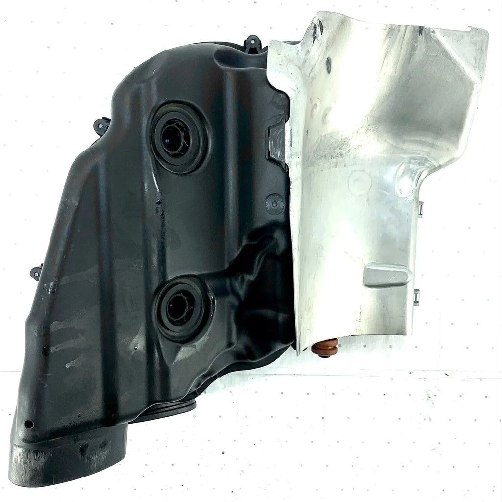 Pre-Owned 2009-2012  750 Passenger  Air Cleaner and Air Flow Meter 4.4L Turbo  (Good)