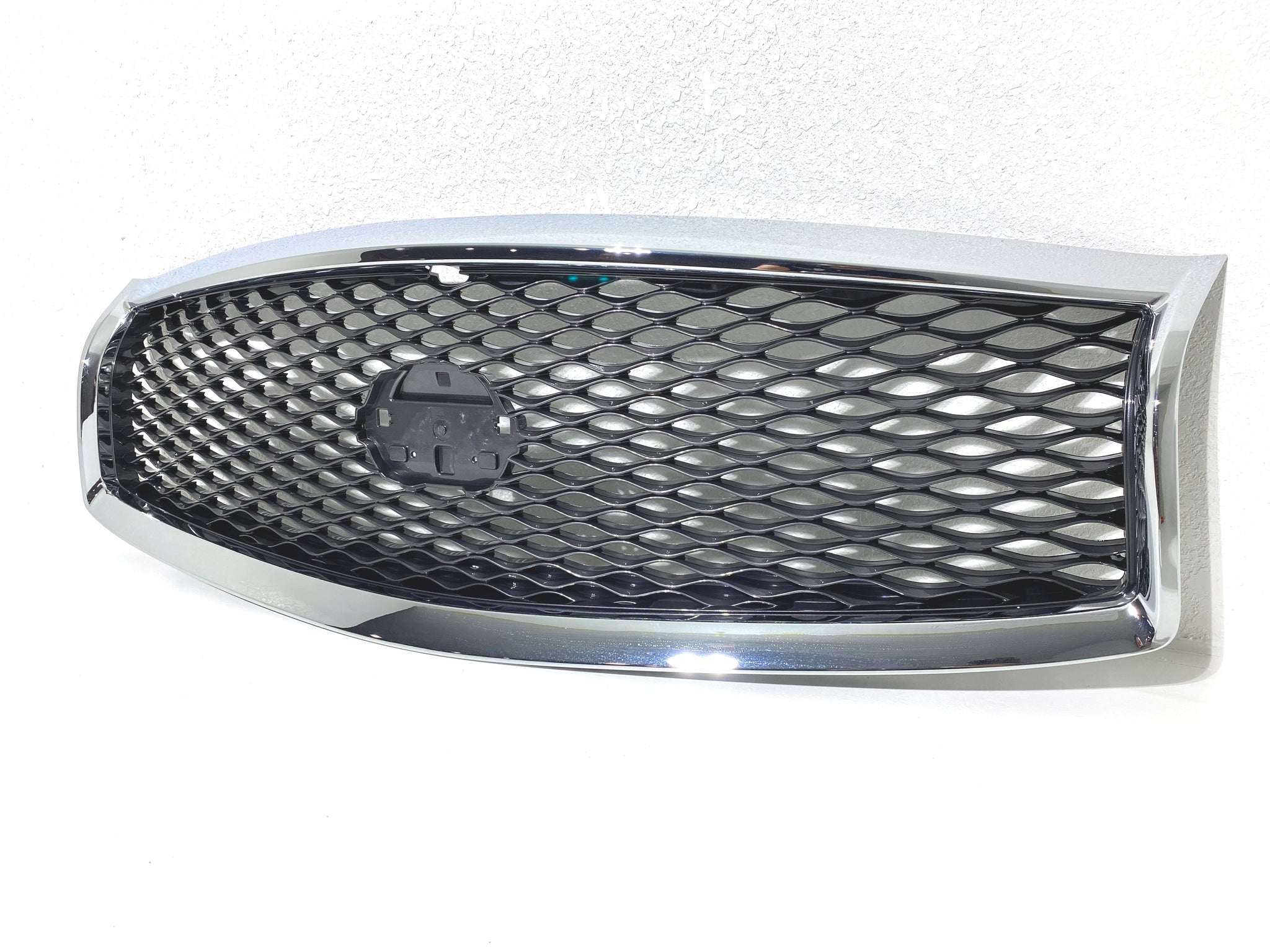 2015 2016 2017 2018 2019 Compatible With Infiniti   Front Bumper Grille With Camera Option