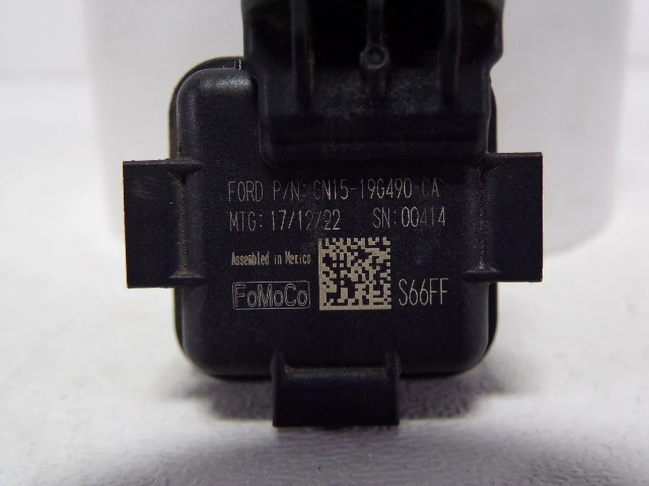Pre-Owned 18 Ford EcoSport Rear View Backup Camera   (Good)