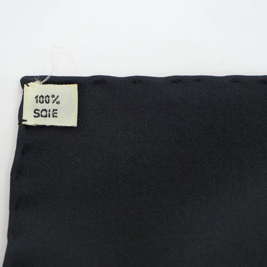 Pre-Owned  Hermes Carre 90 Eperon d'or Golden Spur Pellier Black x Yellow .d'ORiGNY Scarf Muffler (Good)