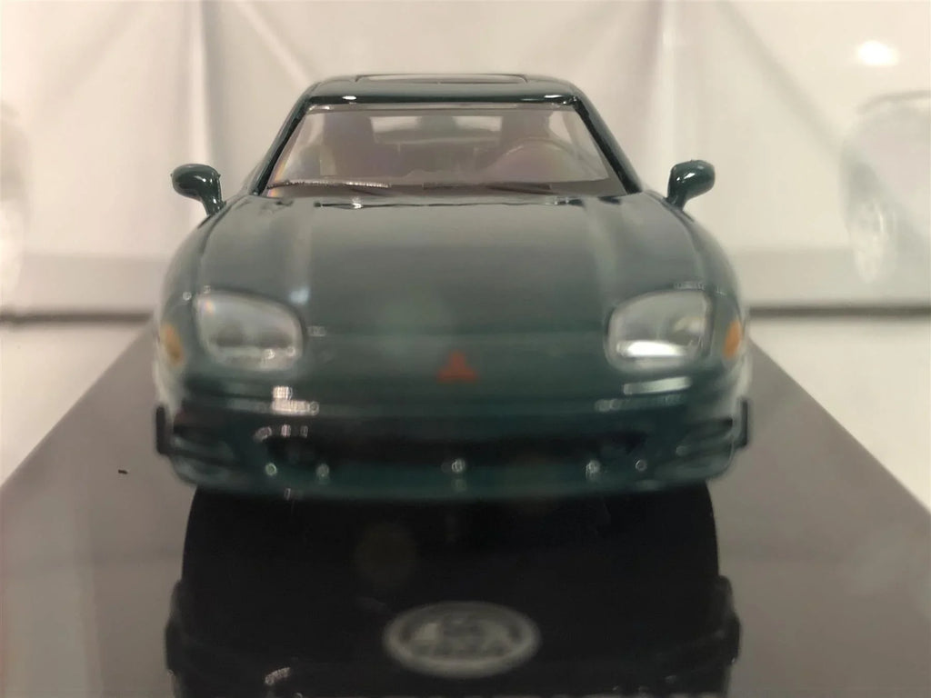 1994 Mitsubishi 3000GT   Panama Green 1:64 Paragon 55132