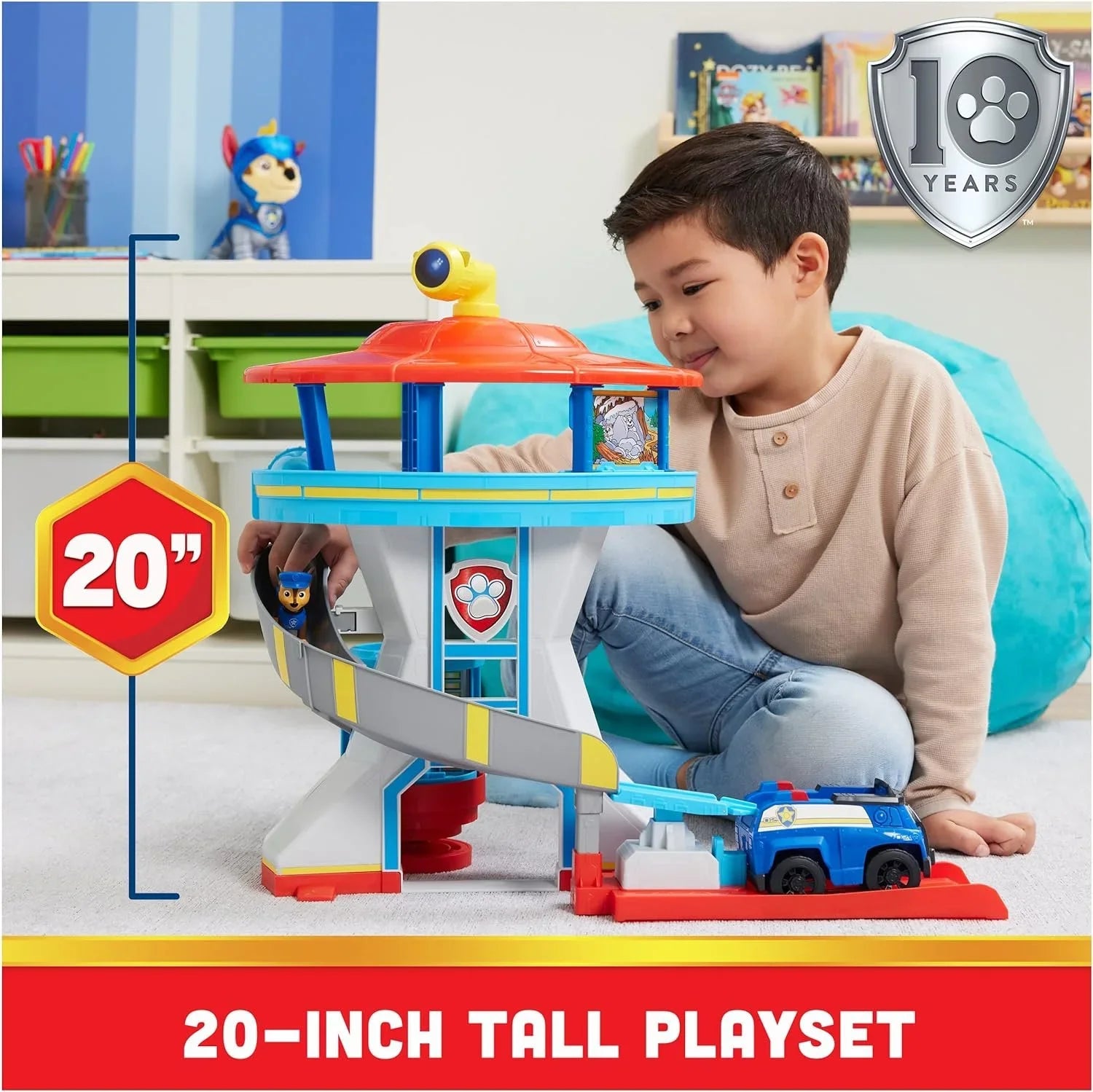 Paw Patrol Lookout Tower Playset with Toy Car Launcher, 2 Chase Action Figures, Chases Police Cruiser and Accessories, Kids Toys for Ages 3 and up