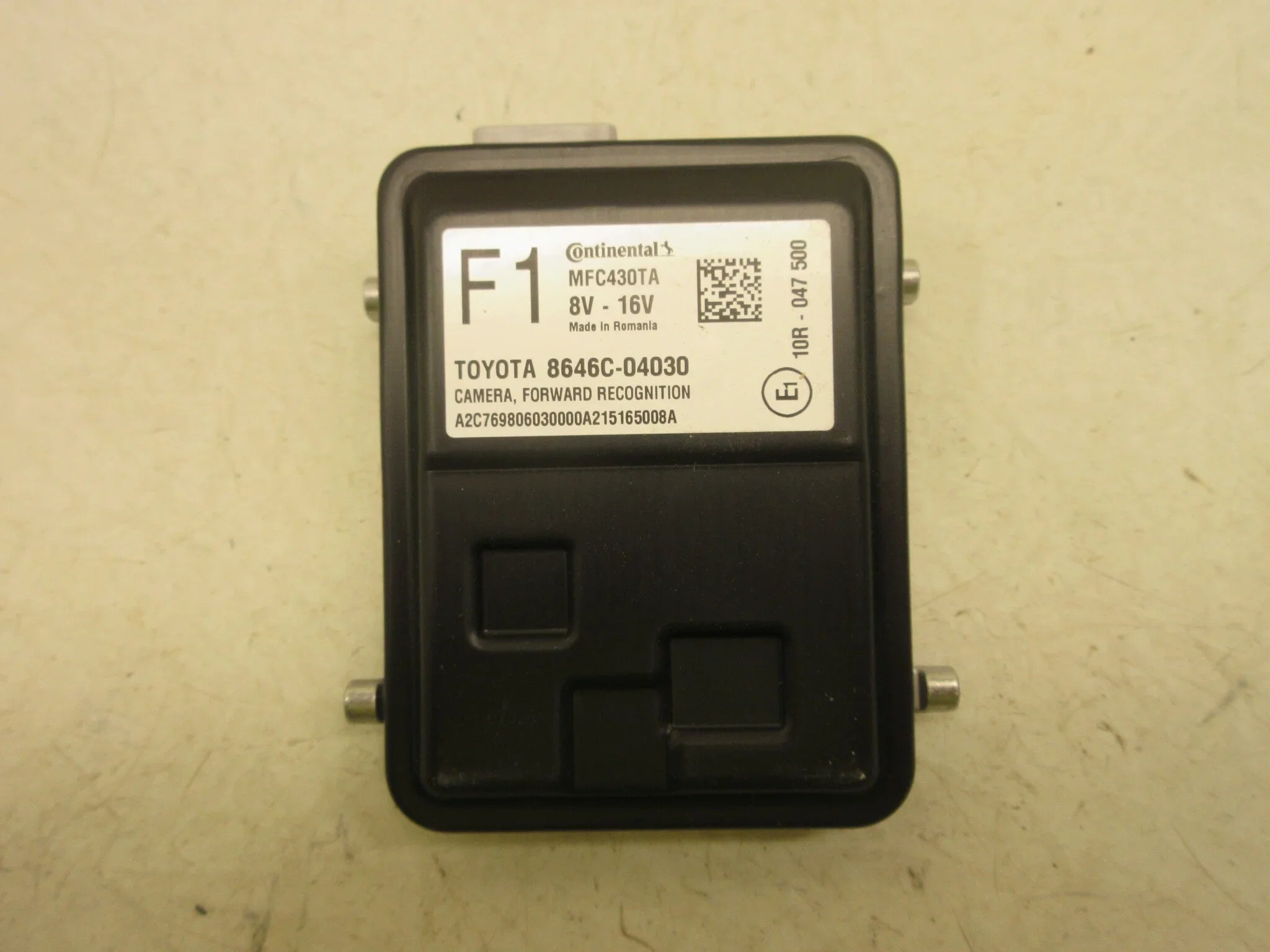 Pre-Owned 18-23 Toyota Tacoma Front Windshield Mounted Lane Departure Warning Camera  (Good)