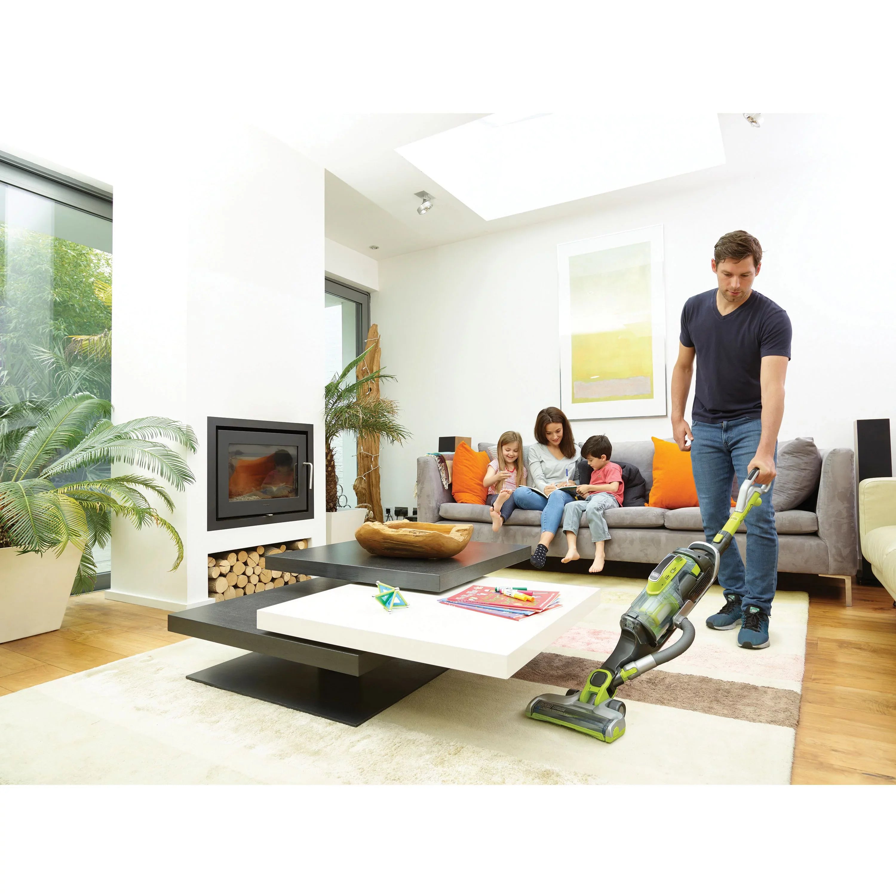 Black & Decker  Cordless 2in1 Anti-Allergen Vacuum