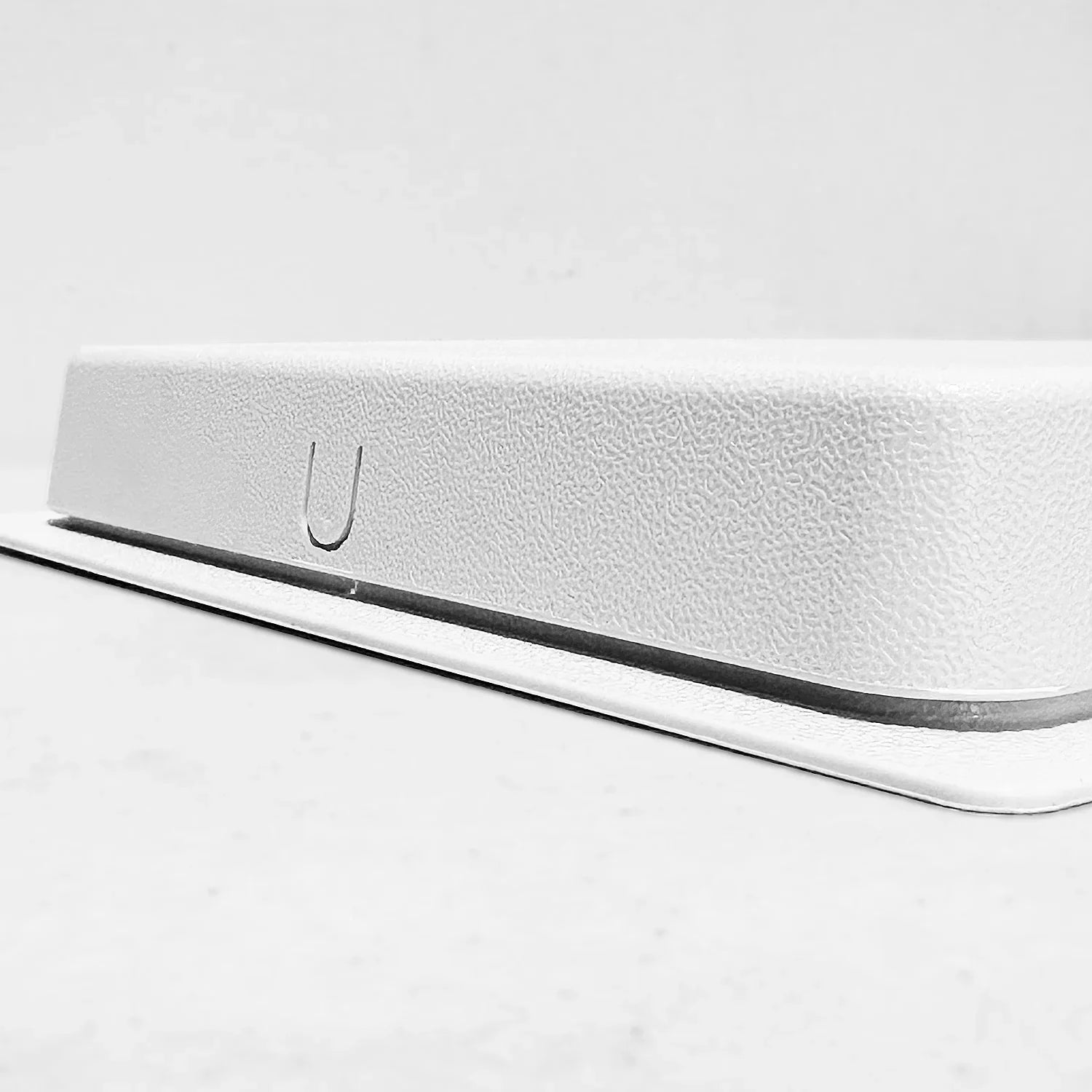 Crawl Space Manual Air Vent with Removable Cover and Vermin Screen (White, 8" Height x 16" Width)