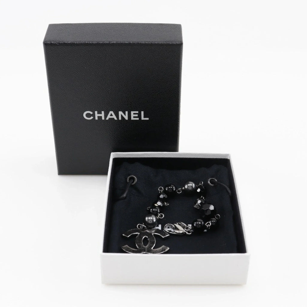 Pre-Owned  Chanel Coco Mark Bracelet Metal x Fake Pearl Plastic Silver/Black 09V Women's (Good)