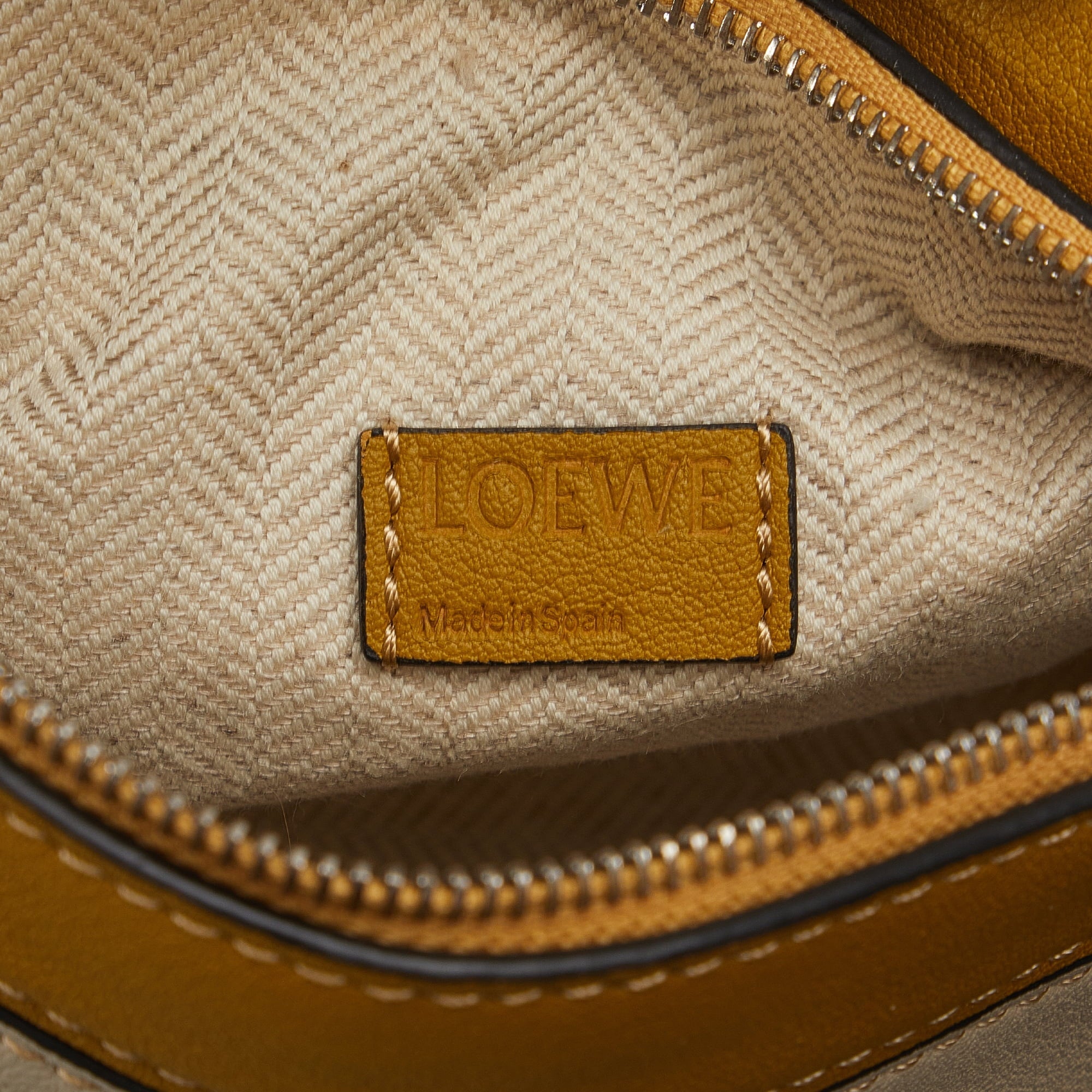 Pre-Owned Authenticated  Mini Puzzle Satchel Calf Leather Yellow Unisex (Good)