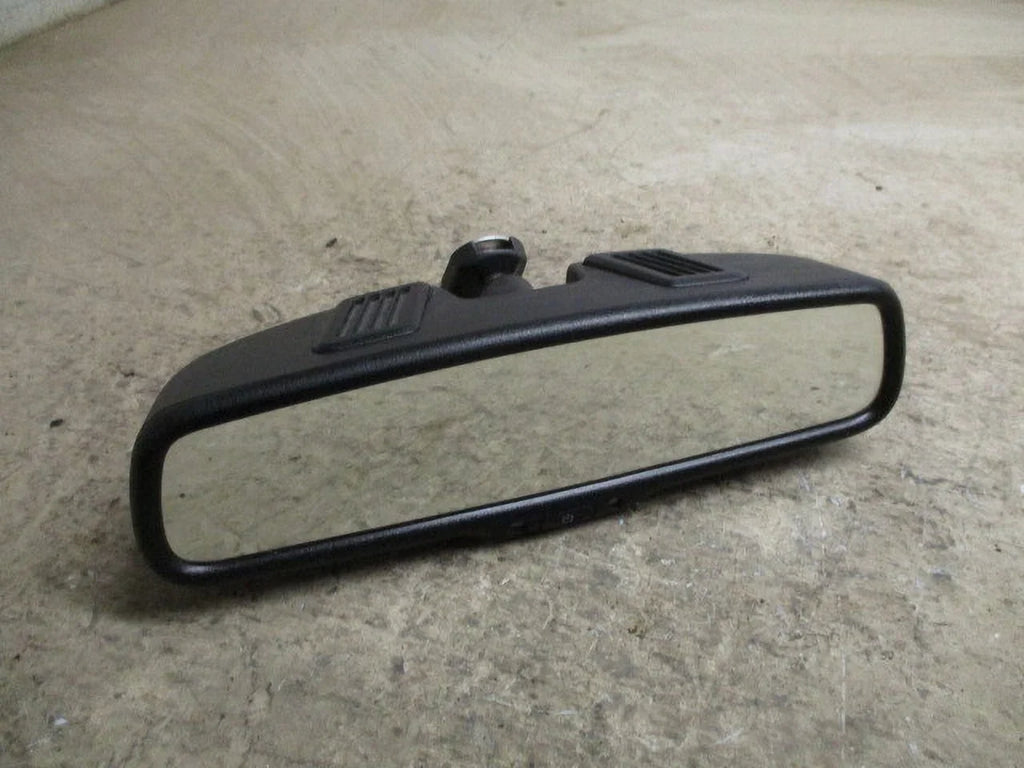 Pre-Owned Jeep Compass Dodge Caravan Rear View Mirror w/Auto Dim   (Good)