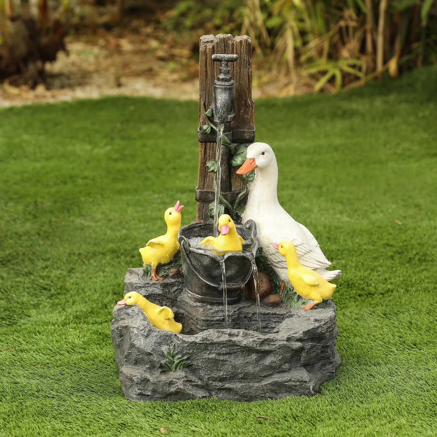 HomeStock Resin Antique Ambiance Duck Family Bath Outdoor Fountain