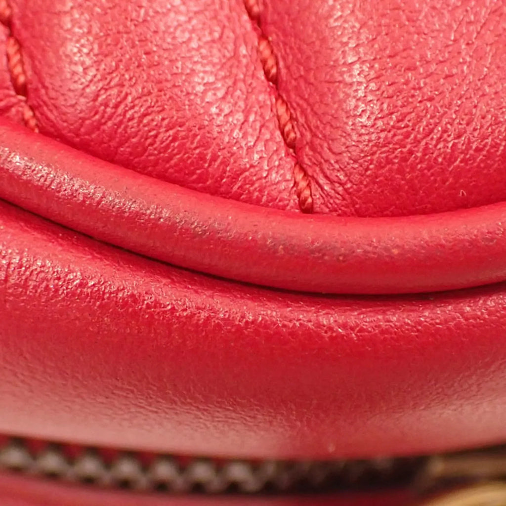 Pre-Owned Gucci Quilted Small Shoulder Bag  Marmont Women's Red Leather 447632 (Good)